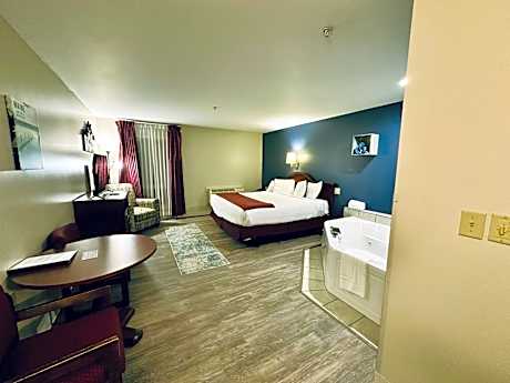 Deluxe King Room