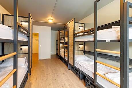 Bed in 6-Bed Dormitory Room
