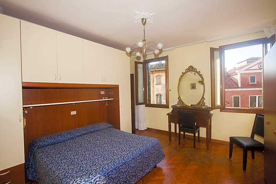 Hotel dalla Mora