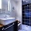 Best Western Plus Suitcase Paris La Defense