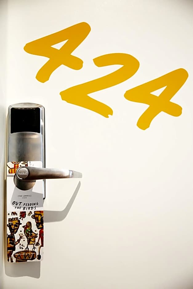 The Larwill Studio Melbourne - Art Series