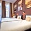 Quentin Museum Square Hotel