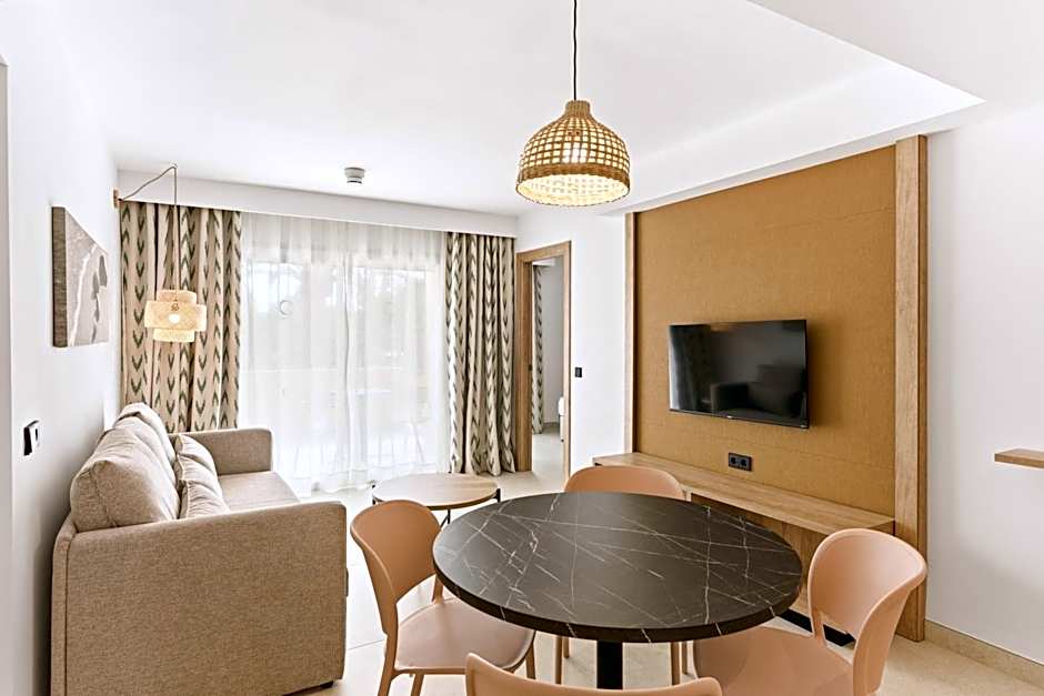 Aquasol Aparthotel