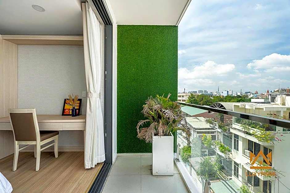 Signy House Hotel & Apartments