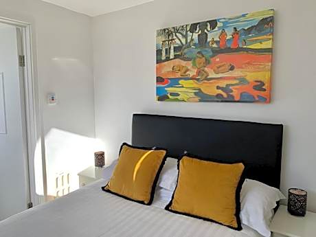 One Bedroom Apartment Garden View