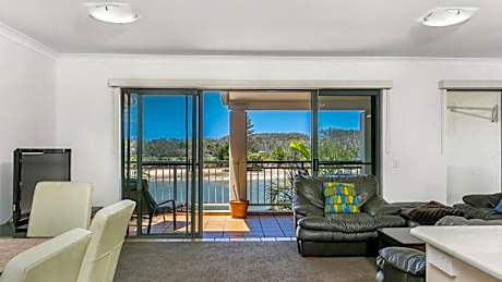 Sunrise Cove Holiday Apartments