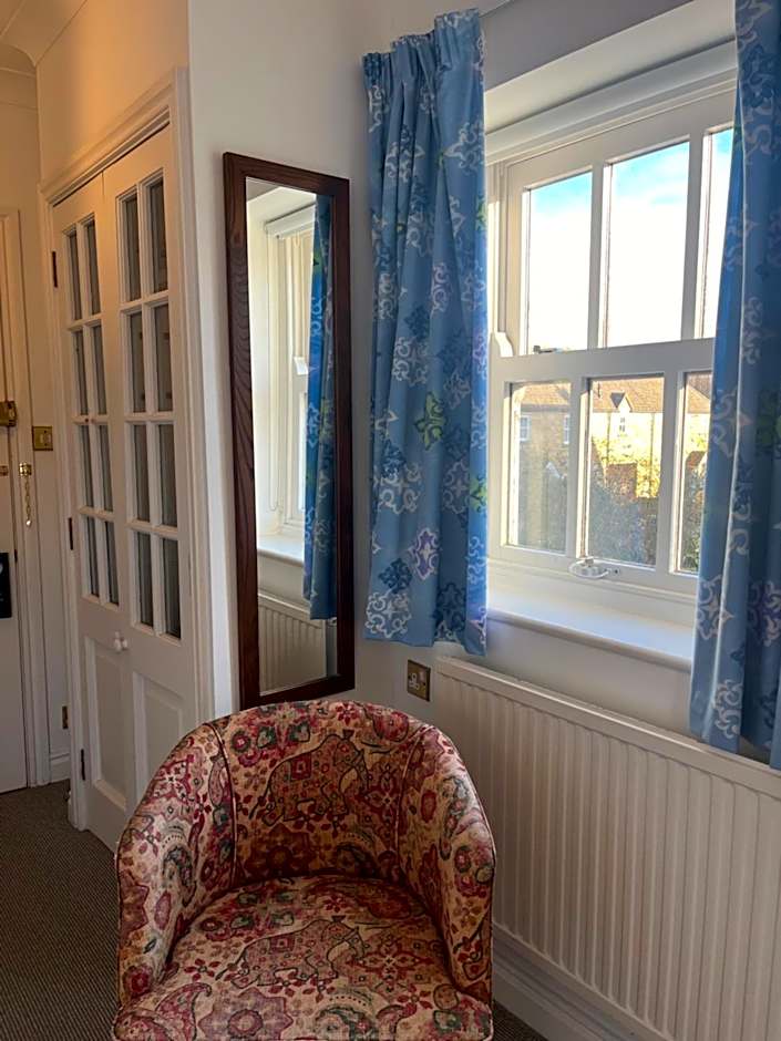 Noel Arms - "A Bespoke Hotel"