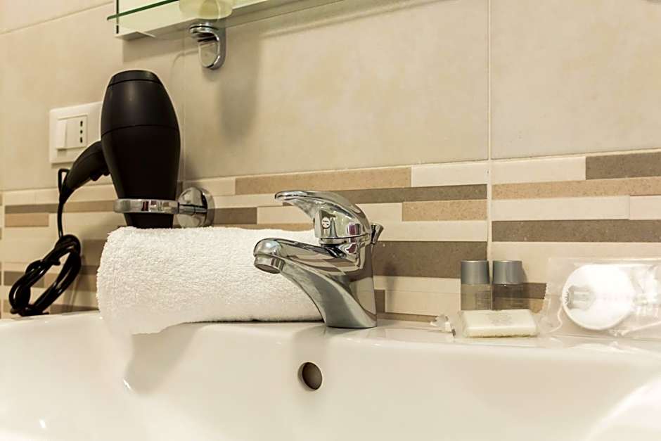 Hotel Rossovino Como