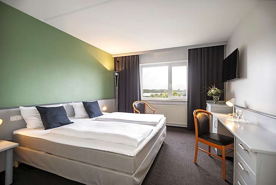 Good Morning + Bad Oldesloe