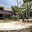 Sunset Bay Beach Villas