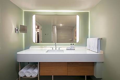 Poolside Two Doubles