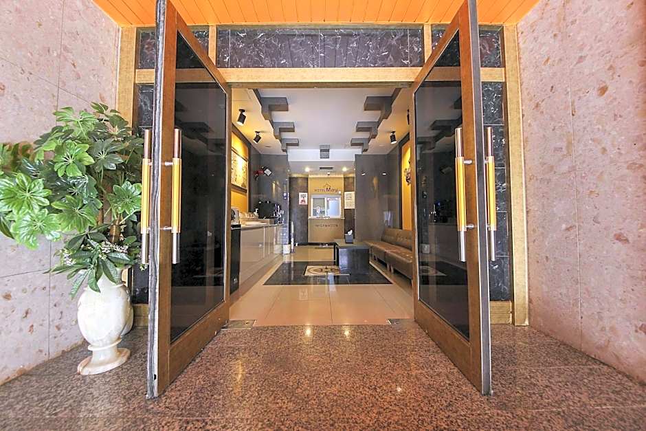 Gunsan Hotel May