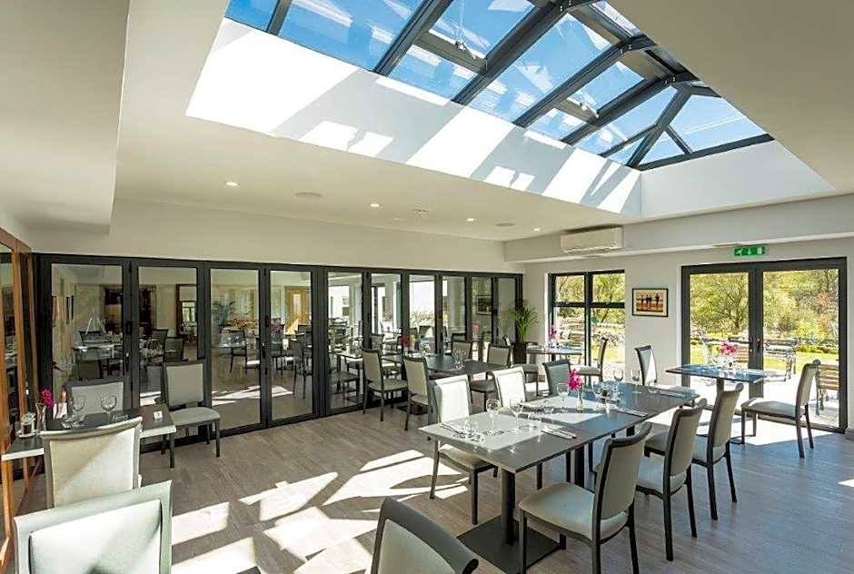 The Brander Lodge Hotel and Bistro