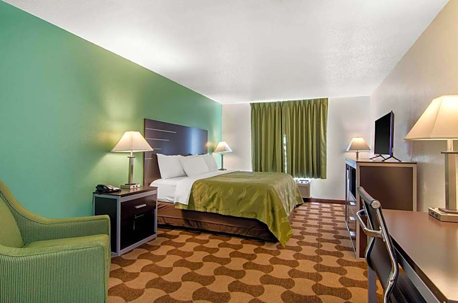 Photo 1 of 5 of 1 King Bed