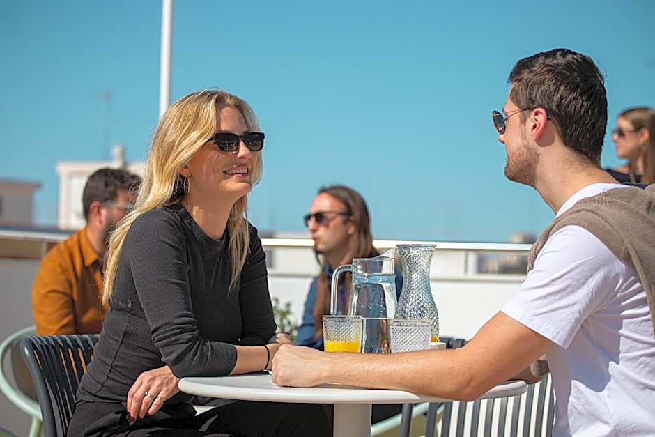 Aila II Hotel Boutique by SingularStays - Digital Access