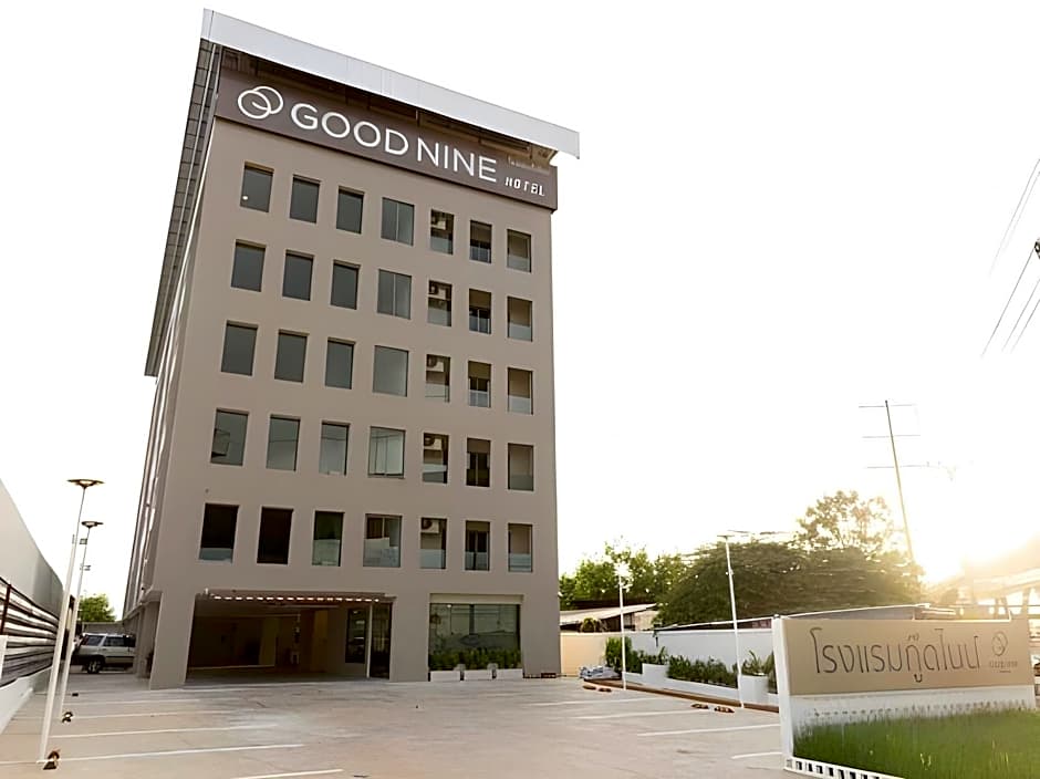 Good Nine Hotel