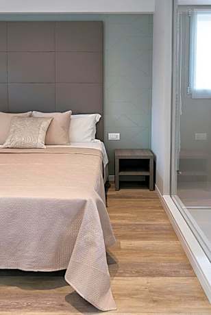 Superior Double or Twin Room with Emotional Shower