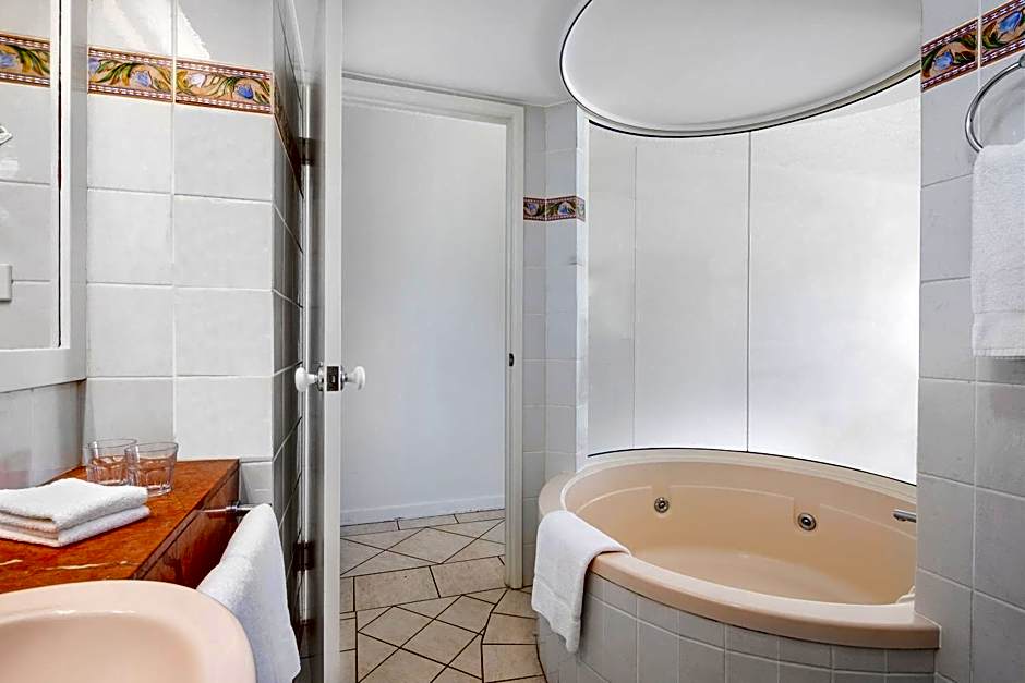 BreakFree Royal Harbour