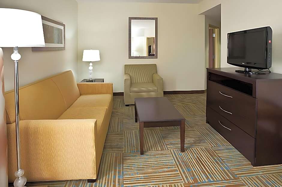 Holiday Inn Express Hotel & Suites Perry By IHG