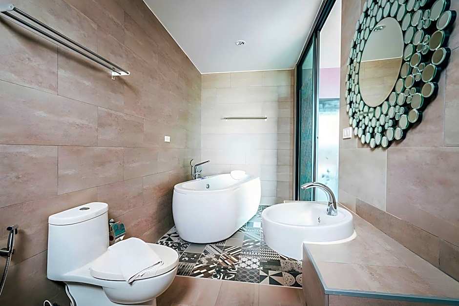 Behind The Scene Hotel Club @ Samui