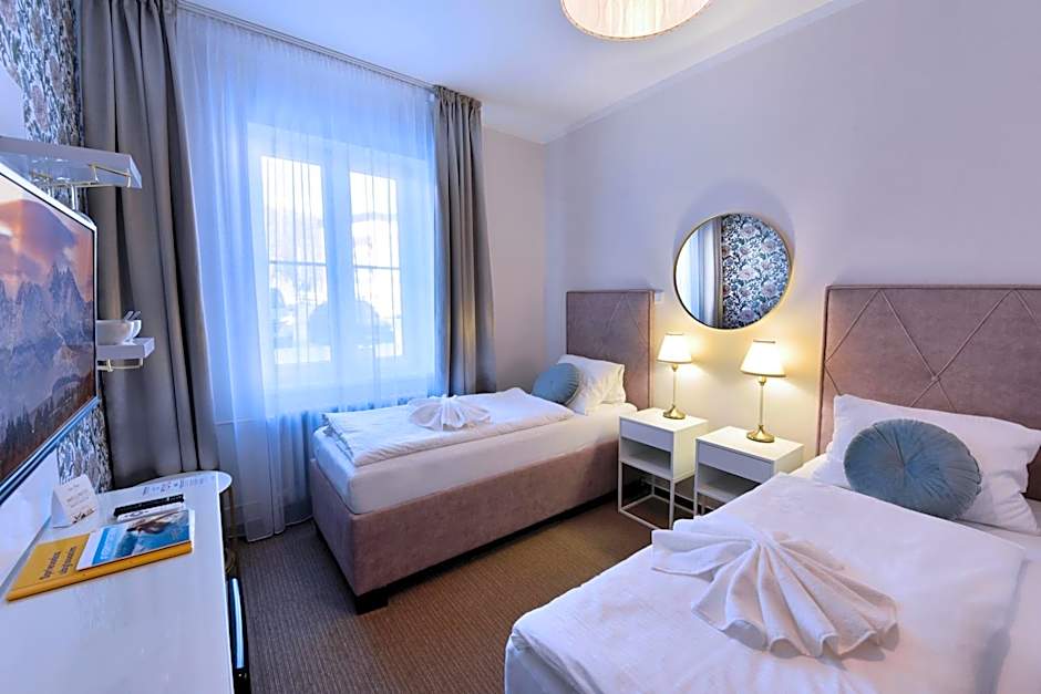 APLEND Hotel Lujza Major