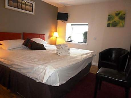 Double or Twin Room - Ground Floor Annex