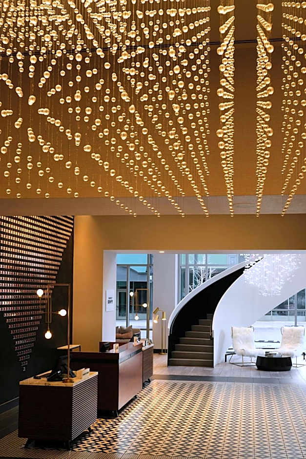 Le Meridien Denver Downtown