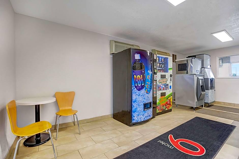 Motel 6-Grants, NM