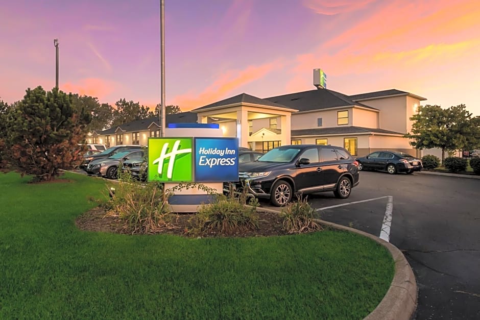 Holiday Inn Express London-I-70 By IHG