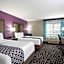 La Quinta Inn & Suites by Wyndham Roanoke Salem