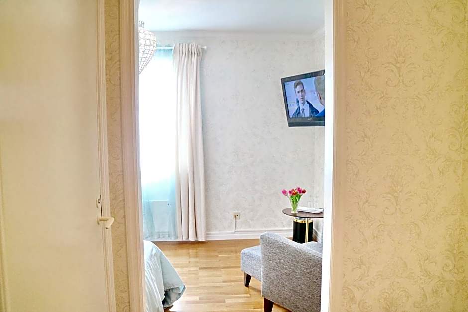 Vänerport Lakefront Hotell