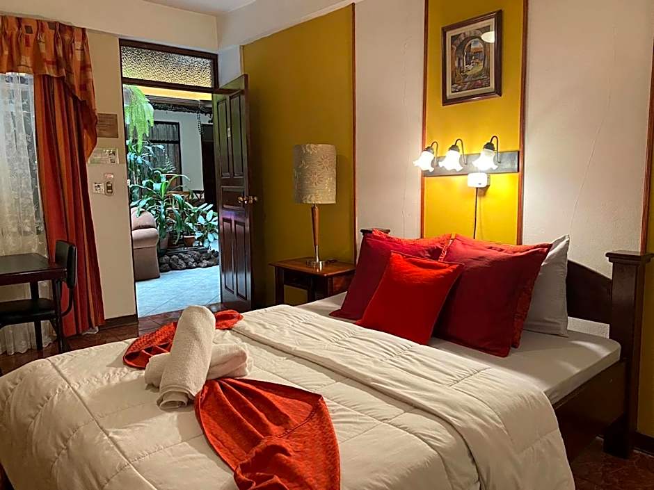 Hotel Amón Real