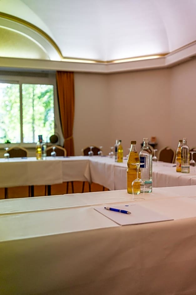 PK Parkhotel Kurhaus