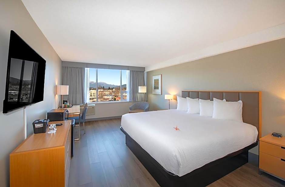 Coast Chilliwack Hotel