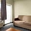 Days Inn & Suites by Wyndham Lancaster Amish Country