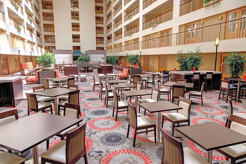 Embassy Suites By Hilton Hotel Chicago O Hare Rosemont