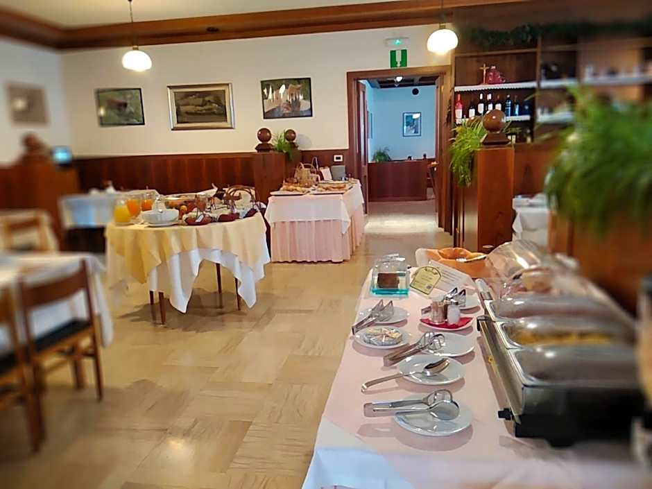 Hotel Garnì Miramonti