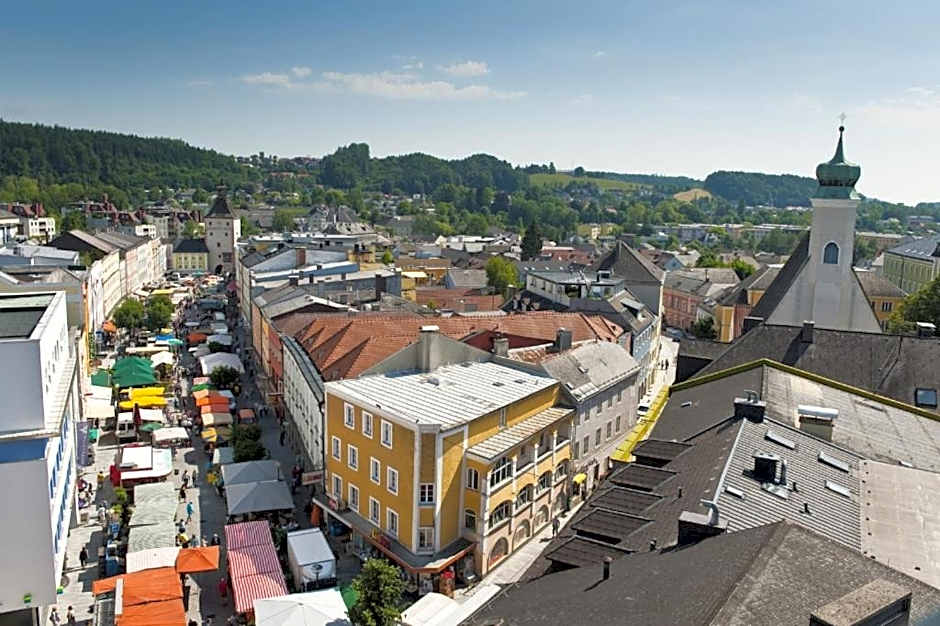 Stadthotel Restaurant Auerhahn