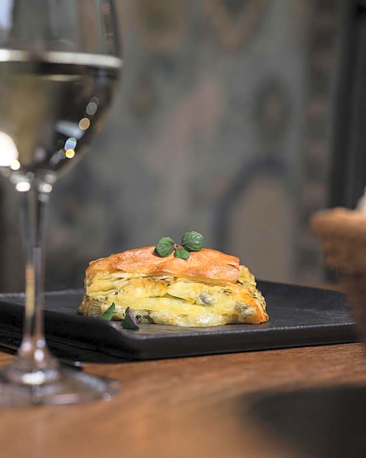 Tufenkian Historic Yerevan Hotel