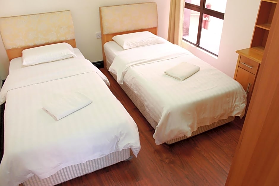 Homestay Marina Court Resort