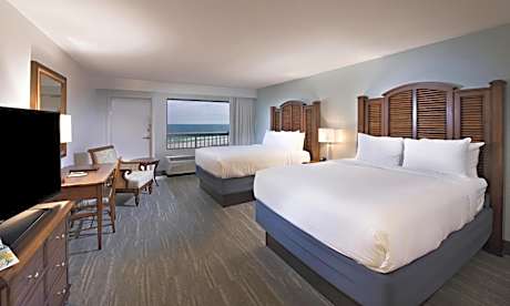 Gulf Front Queen Room with Two Queen Beds and Balcony