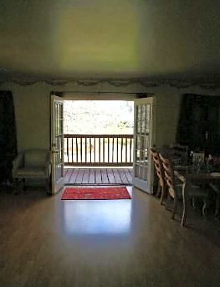 Susan's Cottages – Alexandria, LA