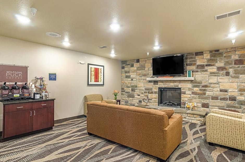 Cobblestone Inn & Suites - Bridgeport