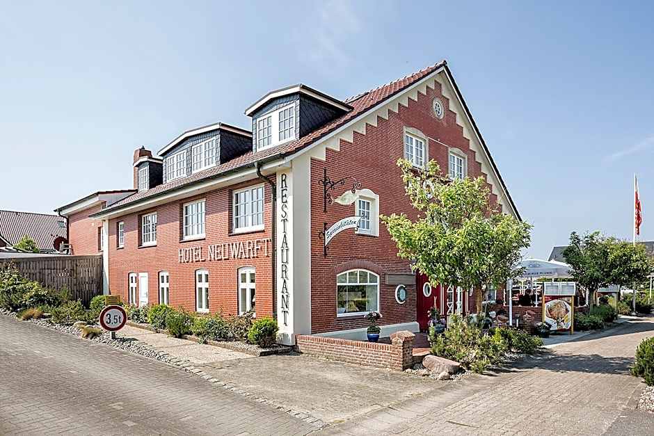 Hotel Neuwarft