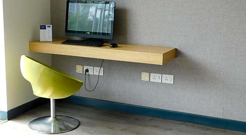 Holiday Inn Express Nashik Indira Nagar By IHG