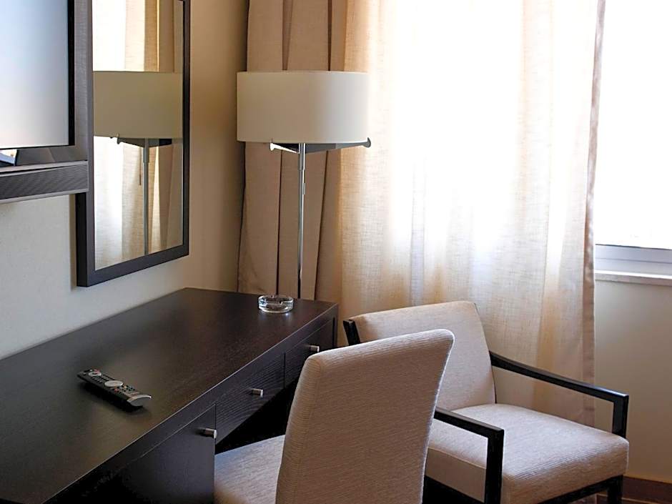 LUTECIA Smart Design Hotel