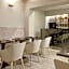 Terrace Pantheon Relais