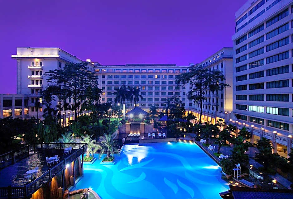 Dong Fang Hotel Guangzhou