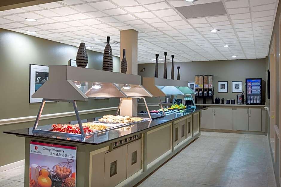 Ramada by Wyndham Midtown Grand Island