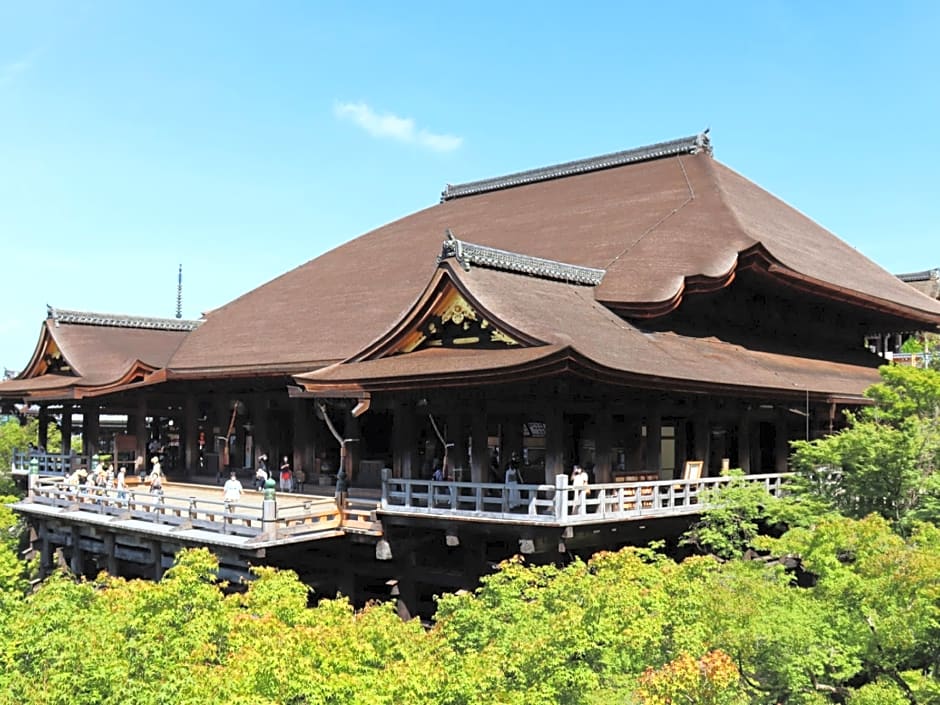 Toyoko Inn Kyoto Gojo-Karasuma